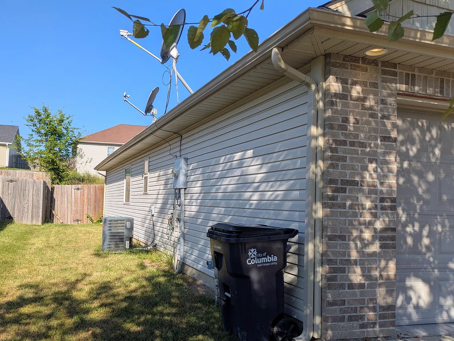 3 bed, 2.0 bath, $1,900 — Photo 4
