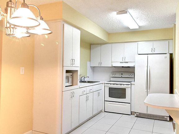 4th image of 1810 NW 27th Ave