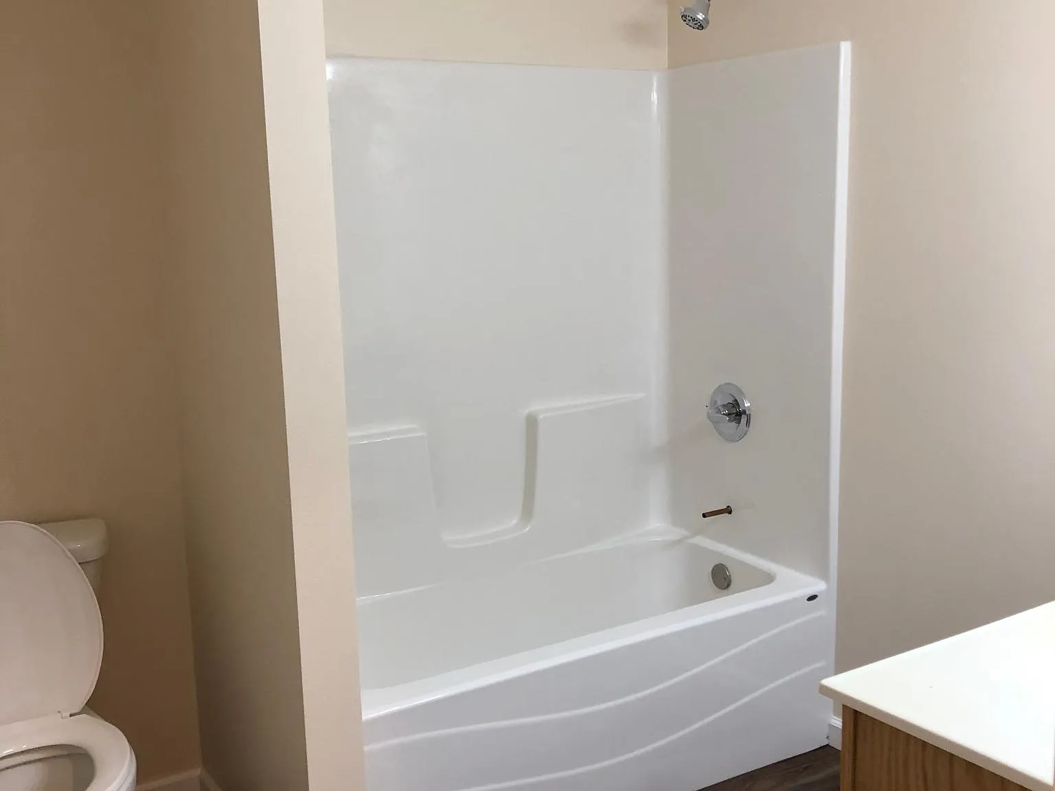 378 Hickory Hills Dr — Photo 4
