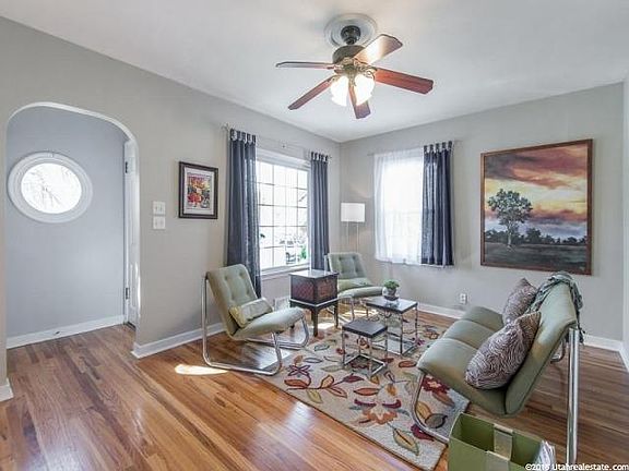 4th image of 1331 S Green St