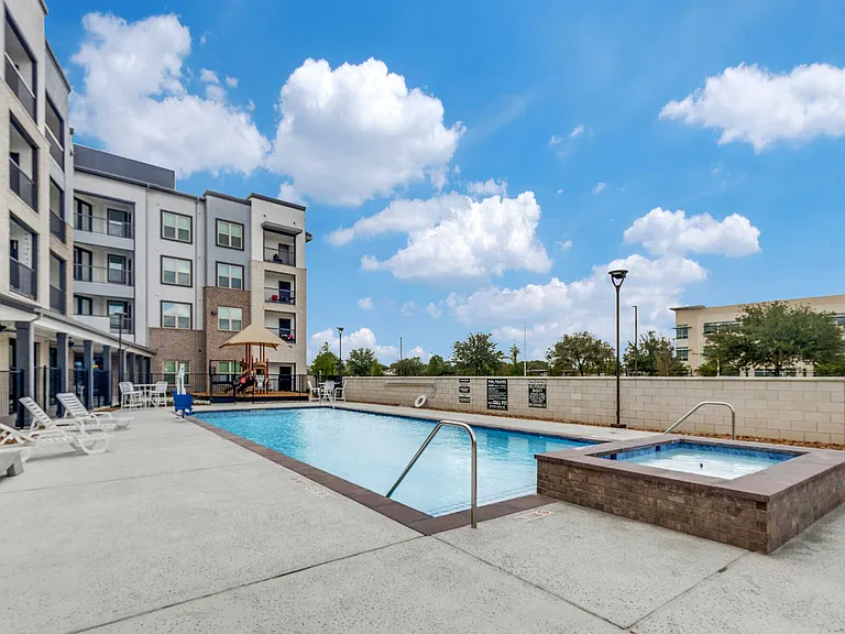 Palladium Park Row Katy — Photo 19