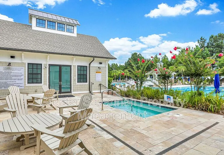 130 Danbury Ct #1 — Photo 48