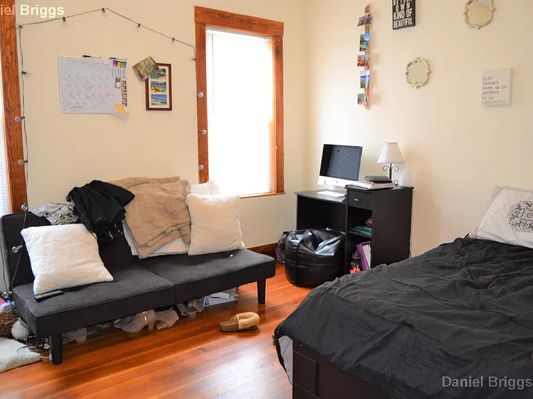 346 Faneuil St #2 — Photo 8