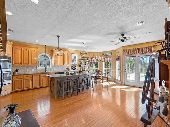 5th image of 5449 Oakmont Dr
