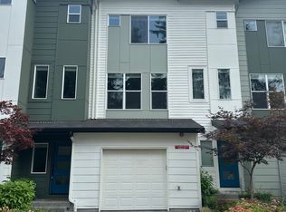 13421 Admiralty Way UNIT B2, Lynnwood, WA 98087