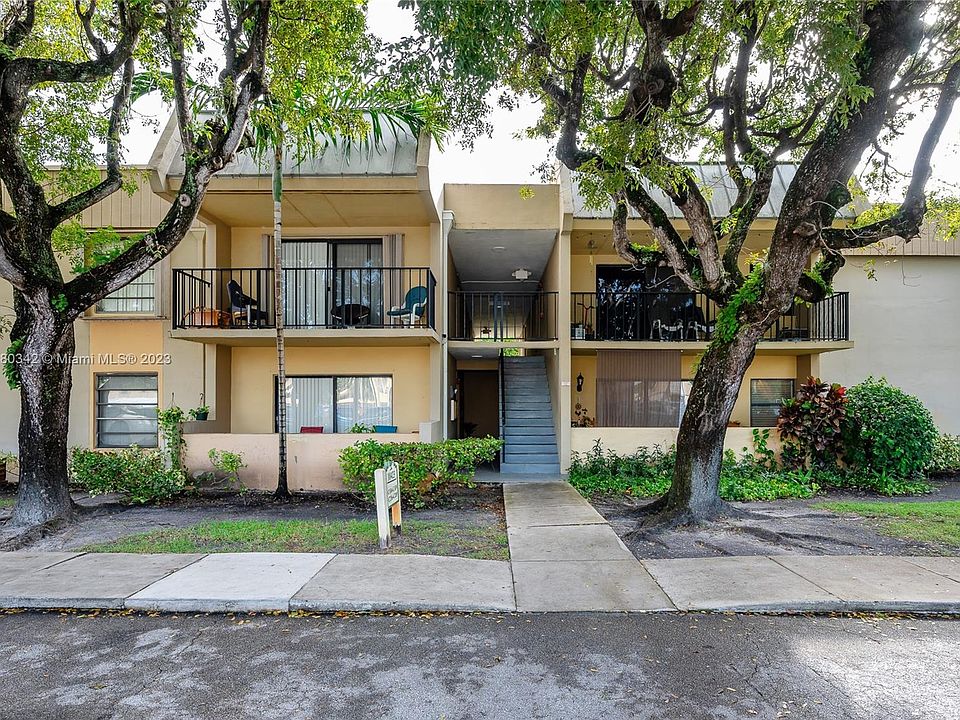 1st image of 10423 N Kendall Dr APT C109