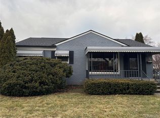 1842 Winchester Ave, Lincoln Park, MI 48146