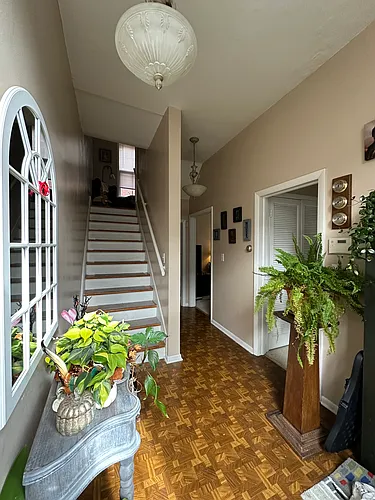 560 S 3rd St #B Photo 1 560 S 3rd St #B Photo 1