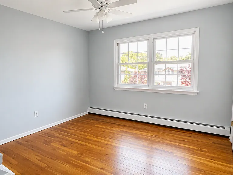 1470 Wagner St — Photo 18