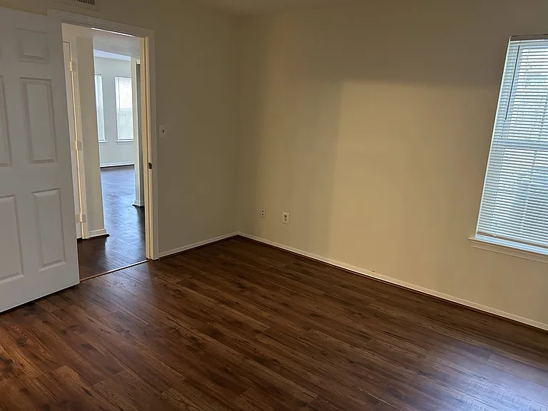 4418 Lord Loudoun Ct #132 — Photo 18
