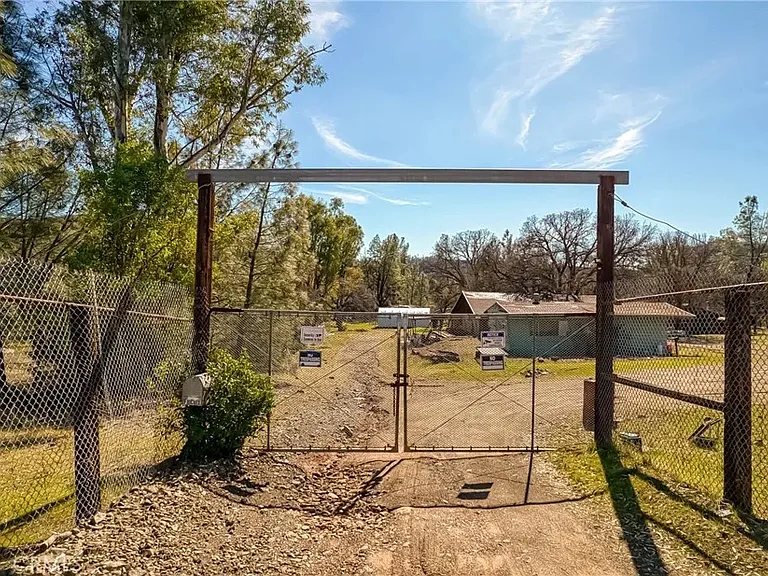 23059 Jerusalem Grade — Photo 38