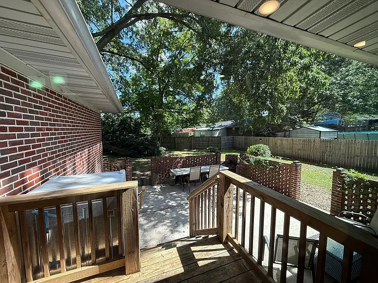 4 Poinsetta Dr NE — Photo 17