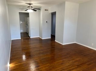 232 Solon Dr APT B, Ballwin, MO 63021