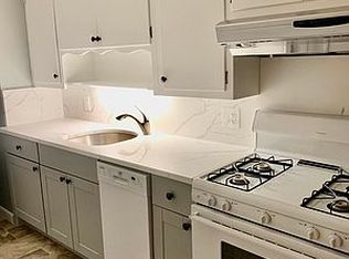 4804 28th Ave FLOOR 2, Astoria, NY 11103