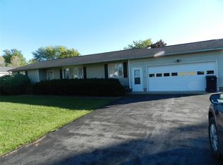 14 Peterman Rd, Seneca falls, NY 13148