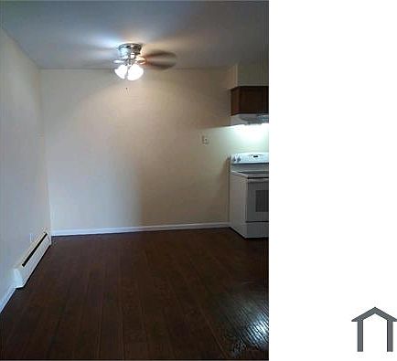 4th image of 3124 Meriday Ln #303