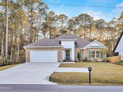 1051 Main St, Ocean Springs, MS, 39564