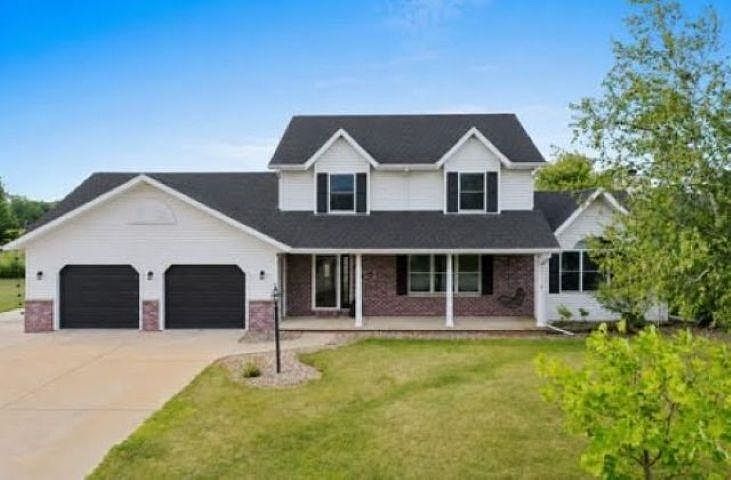 1st image of 2820 Blue Spruce Dr