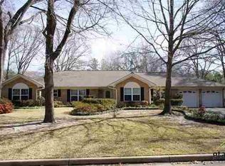 8216 Columbia Dr, Tyler, TX 75703
