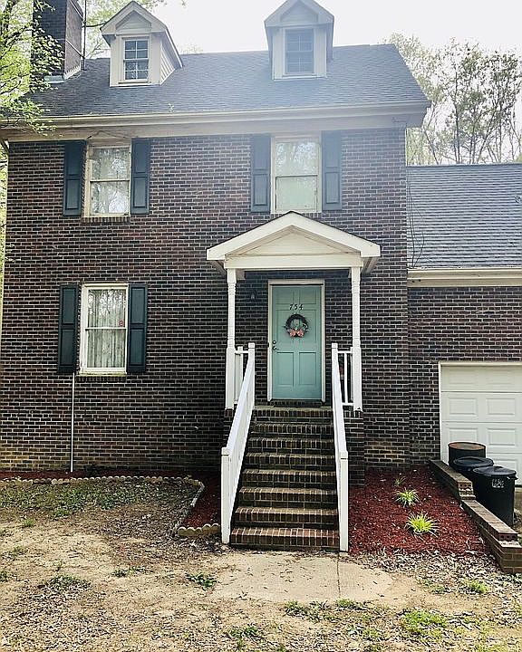 2nd image of 754 Cooke Rd