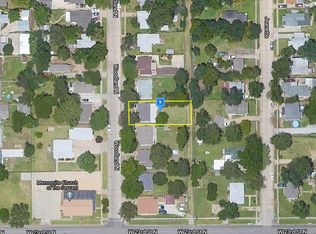 2424 N Woodland Ave, Wichita, KS 67204