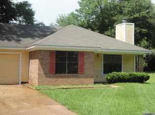 4062 Torrey Pines Dr, Jackson, MS 39272