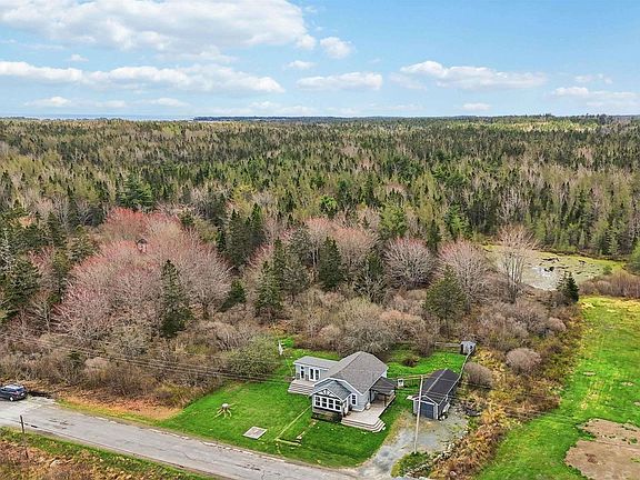 5th image of 216 Long Cove Rd