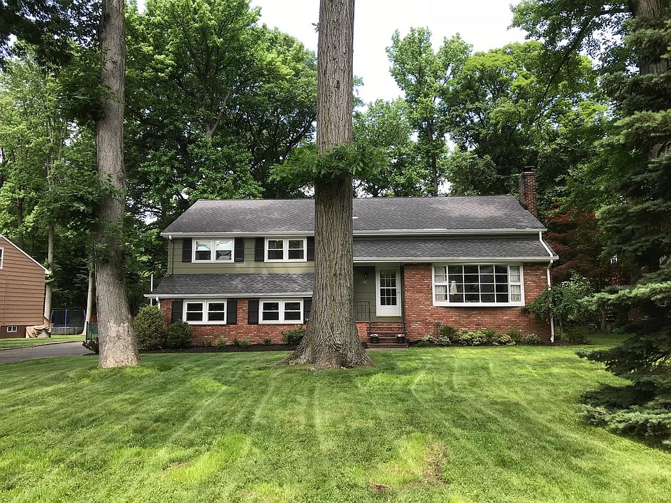 2nd image of 41 Brookdale Rd