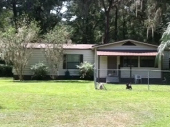 9389 Florida St, Fanning Springs, FL 32693