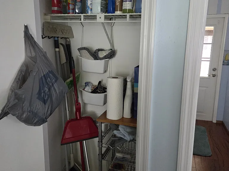 3908 Lemonwood Dr N — Photo 16