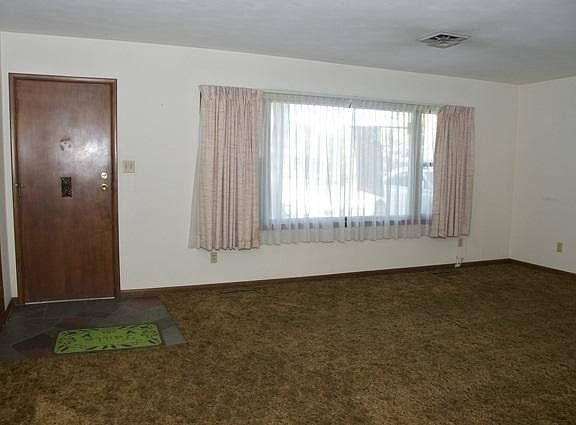 3rd image of 2303 Thorndale Ct