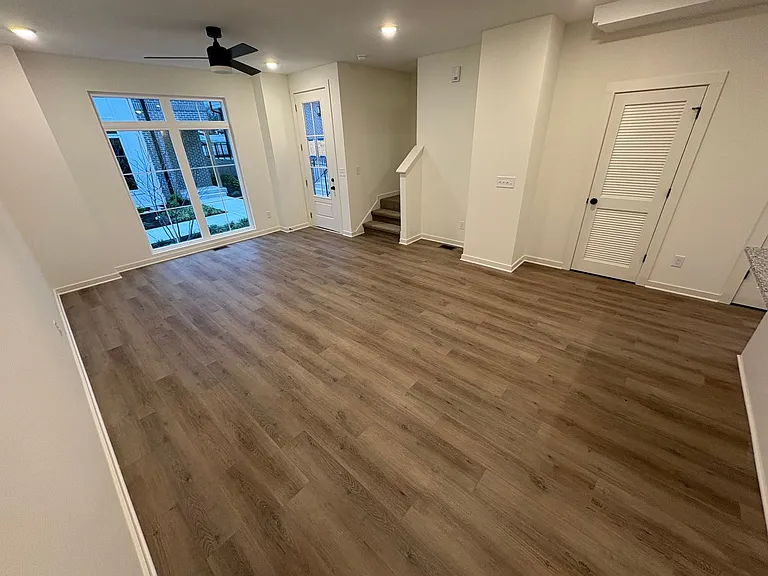 310 Cedar St — Photo 3