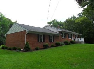305 Marabou Dr, Newark, DE 19702