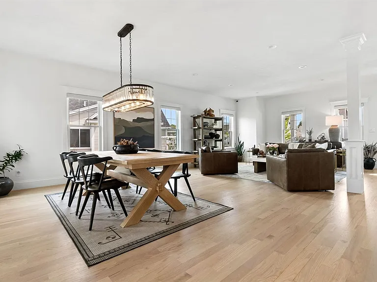 4 Gabaree Ct — Photo 4