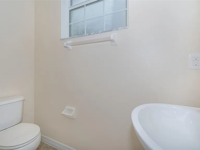 3090 Rodrick Cir — Photo 13