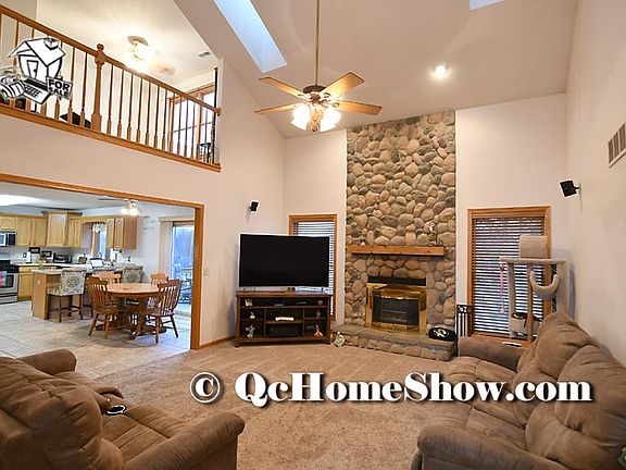 17 x 15 Living Room