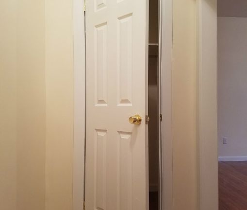 5th image of 616 Academy St APT 8D