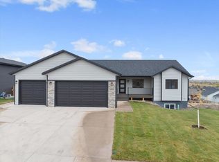 3018 Rombauer Dr, Rapid City, SD 57703