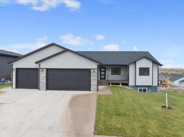 3018 Rombauer Dr, Rapid City, SD 57703