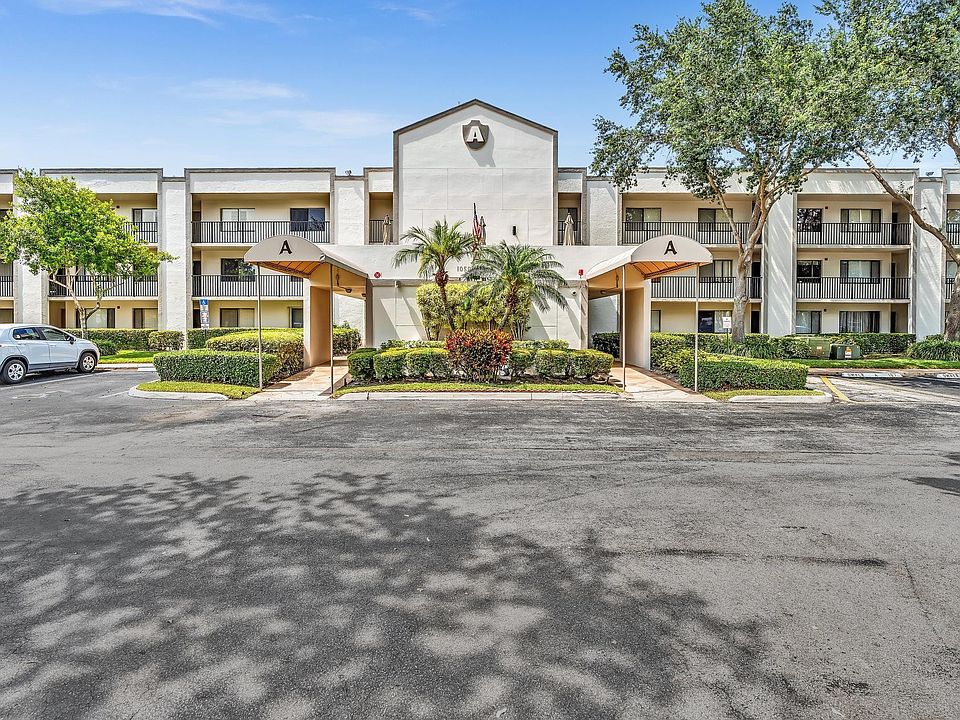 1st image of 10550 E Clairmont Circle #312