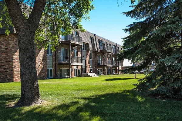 Greenfield Estates — Photo 2