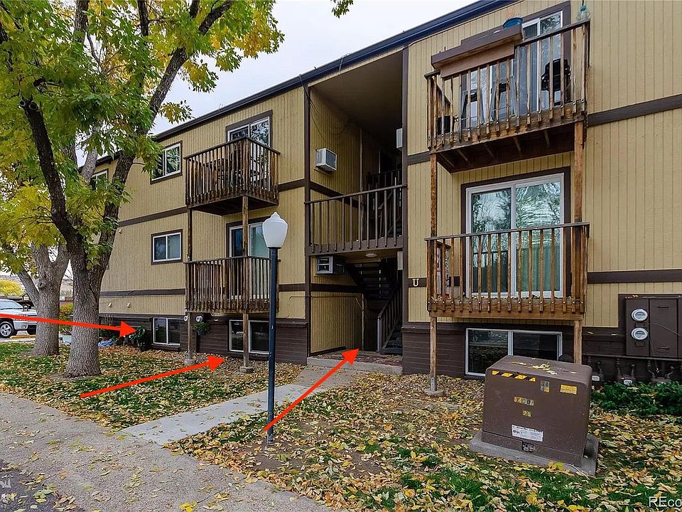 Front View - Unit is garden level