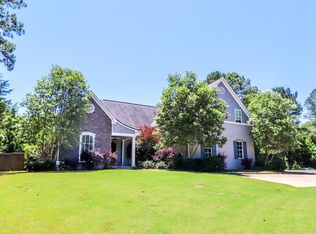 13003 Lakepointe Cv, Oxford, MS 38655