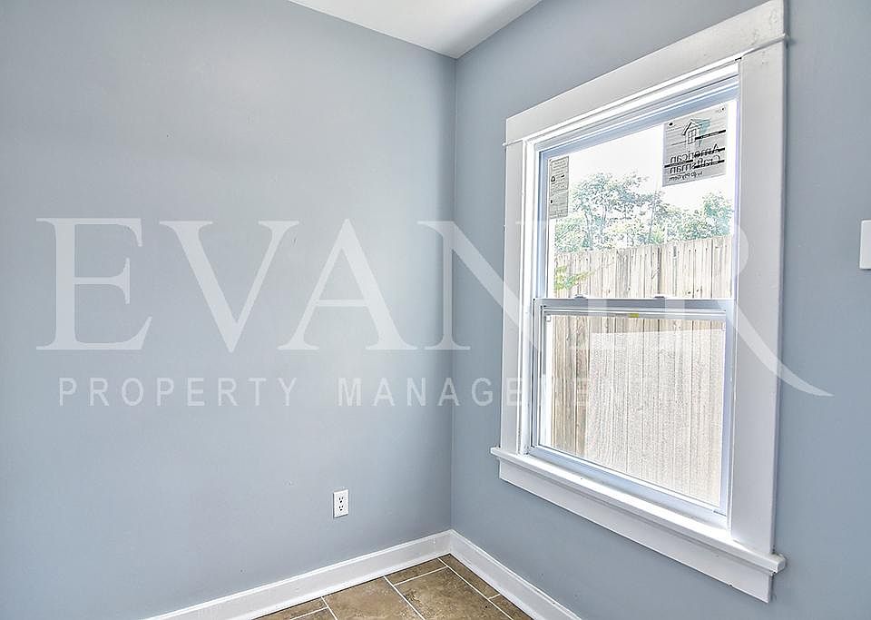 1st image of 48 Richmond Ave