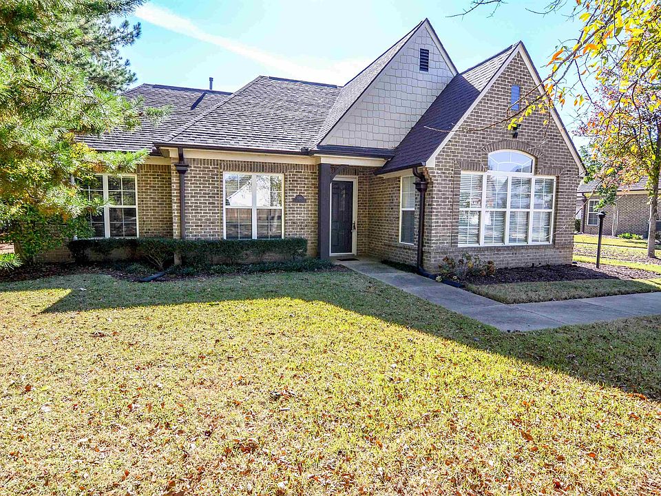 1st image of 1360 Calumet Farms Dr #19