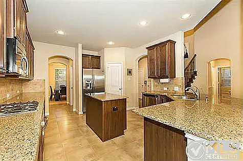 3705 Bella Vista Dr — Photo 17