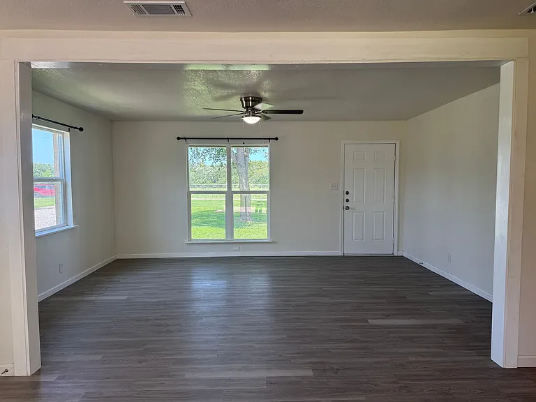 74 McCoy Ln — Photo 6