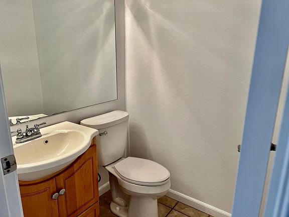 5th image of 10380 La Morada Dr