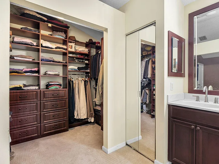 9358 Heathridge Dr — Photo 14