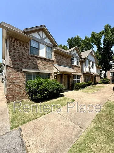 2418 E 59th Ct #4 Photo 1